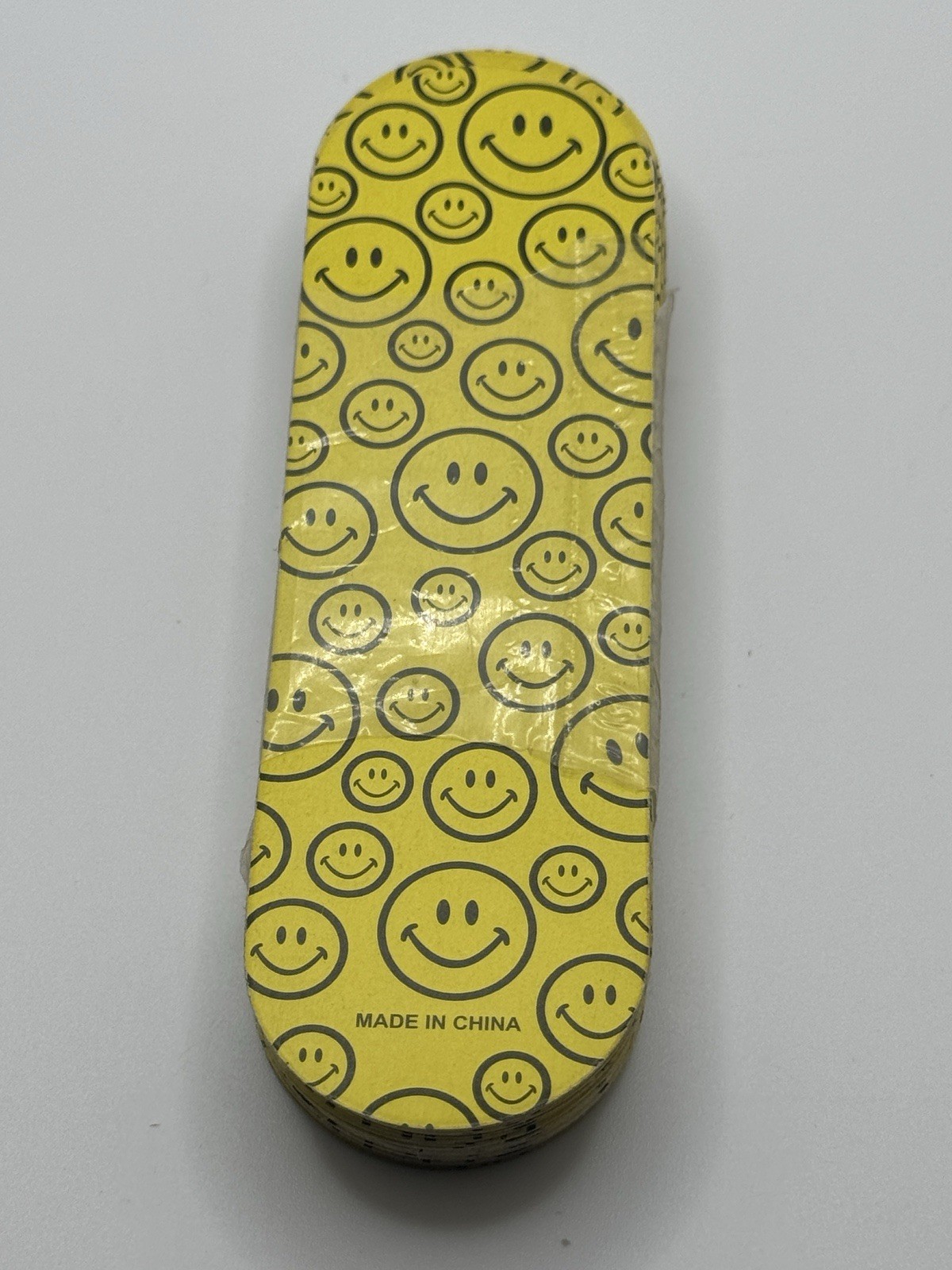 Yellow Smiley Face Long Rounded Playing Cards NEW VINTAGE 80s COMPLETE DECK Yellow Smiley Face Long Rounded Playing Cards NEW VINTAGE 80s COMPLETE DECK