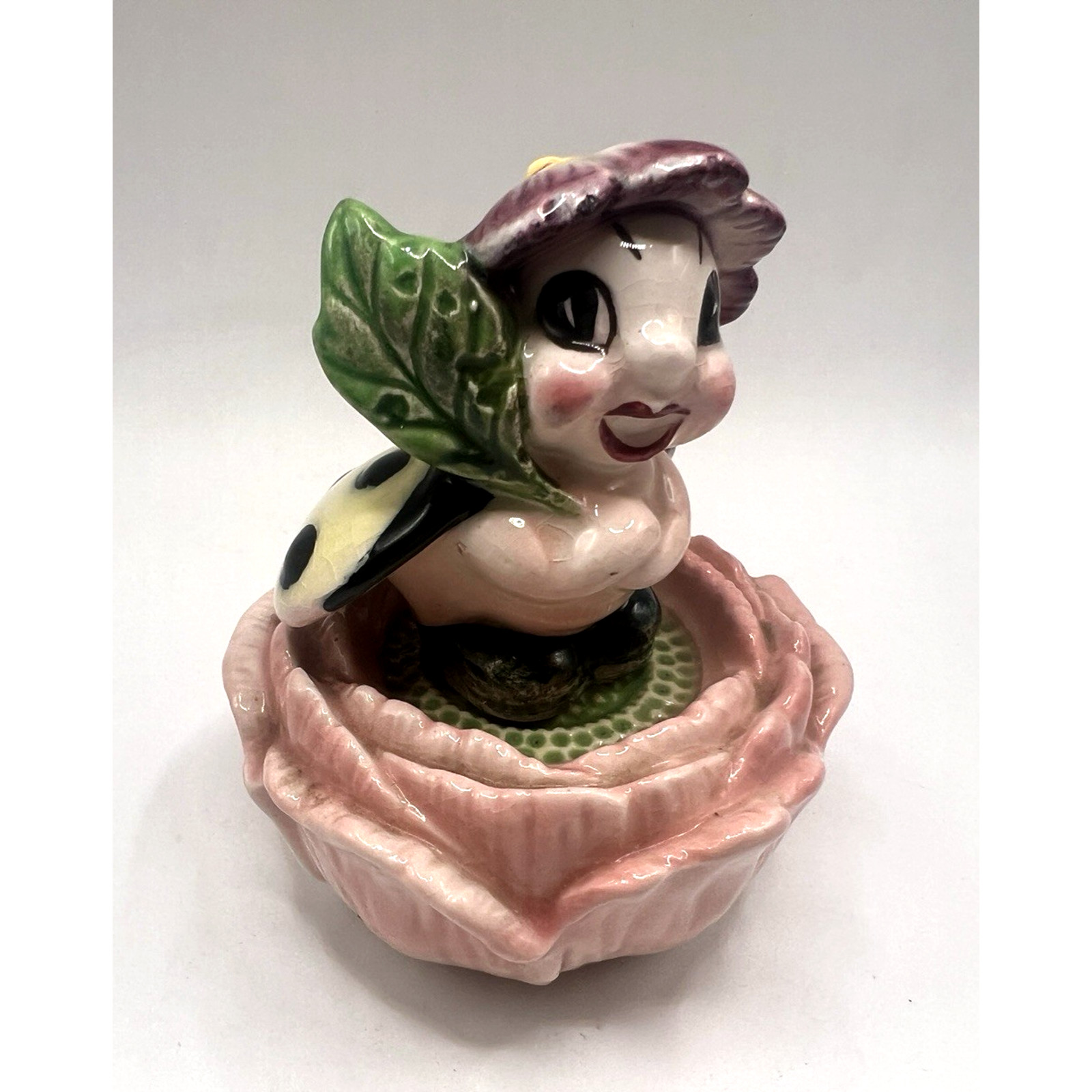 Vtg 1950’s Anthropomorphic Lady Bug on Pink Flower Salt and Pepper Shakers