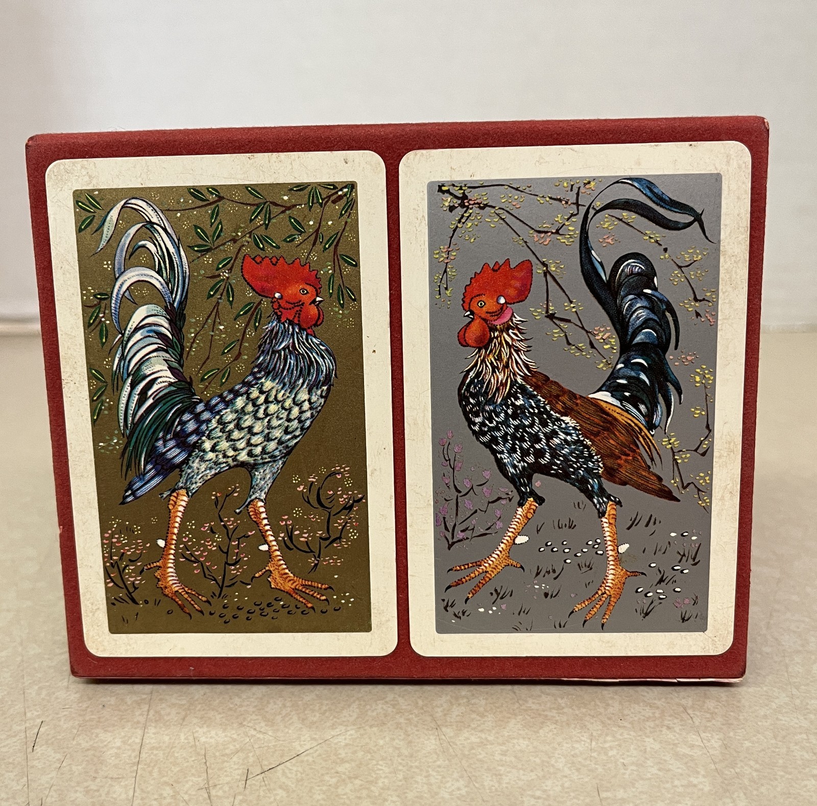 Vintage double deck Fournier Vitoria plastic coated playing cards Roosters Spain