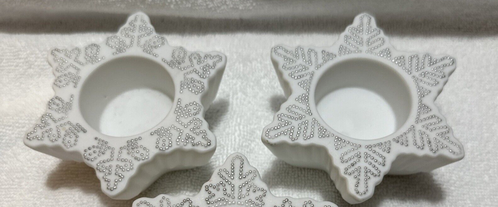 PARTYLITE Snow Flakes Tea light Candle Holders (Set Of 2) Vintage (3.75x2\
