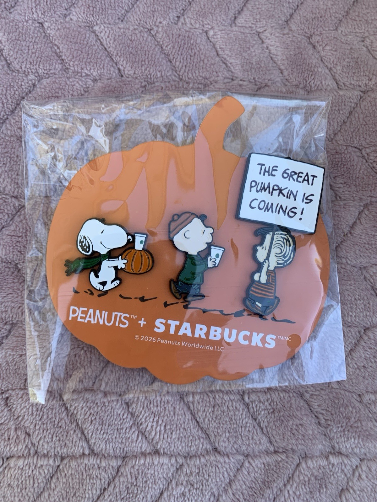 AUTHENTIC Starbucks x Peanuts Snoopy 2026 Enamel Pin Set Charlie Brown IN HAND