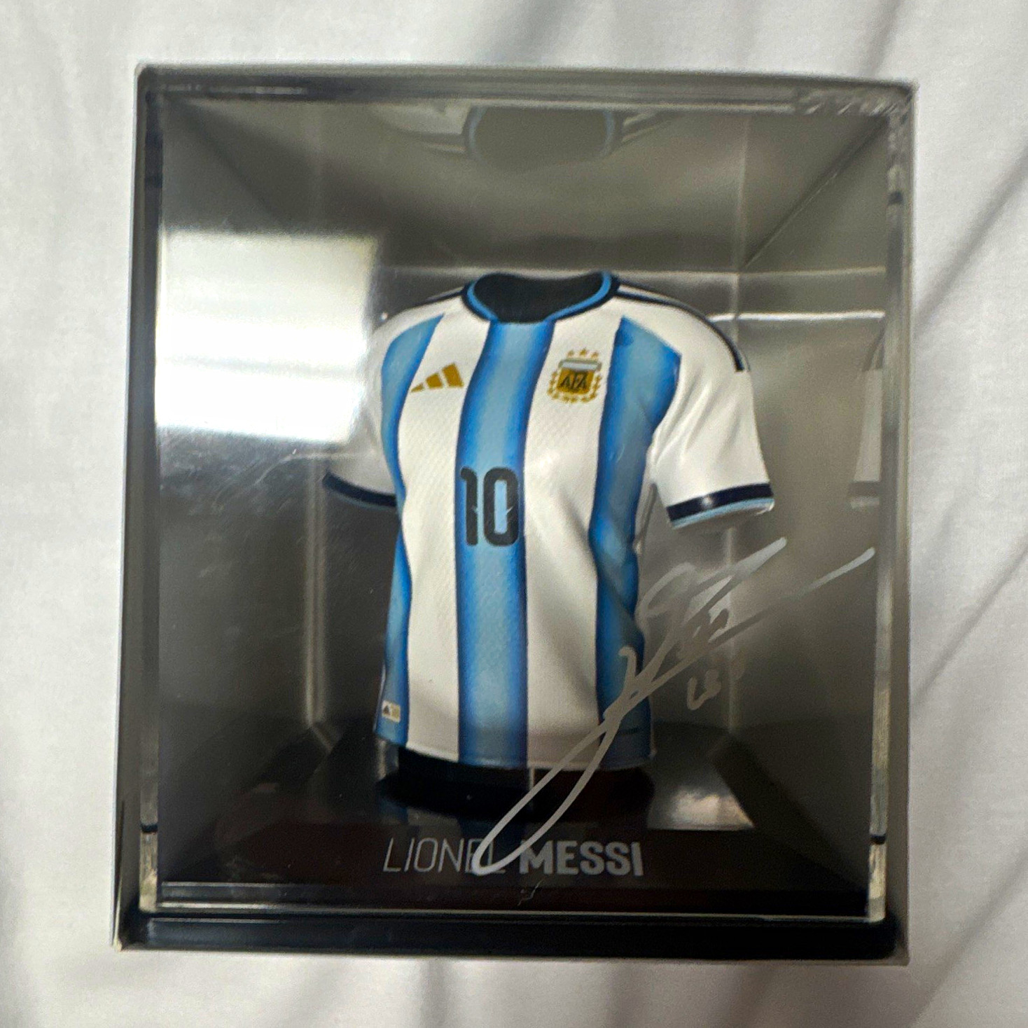 Fancollex MyJersey Lionel Messi Argentina 2026 #10Home Mini Jersey Figurine rare Fancollex MyJersey Lionel Messi Argentina 2026 #10Home Mini Jersey Figurine rare