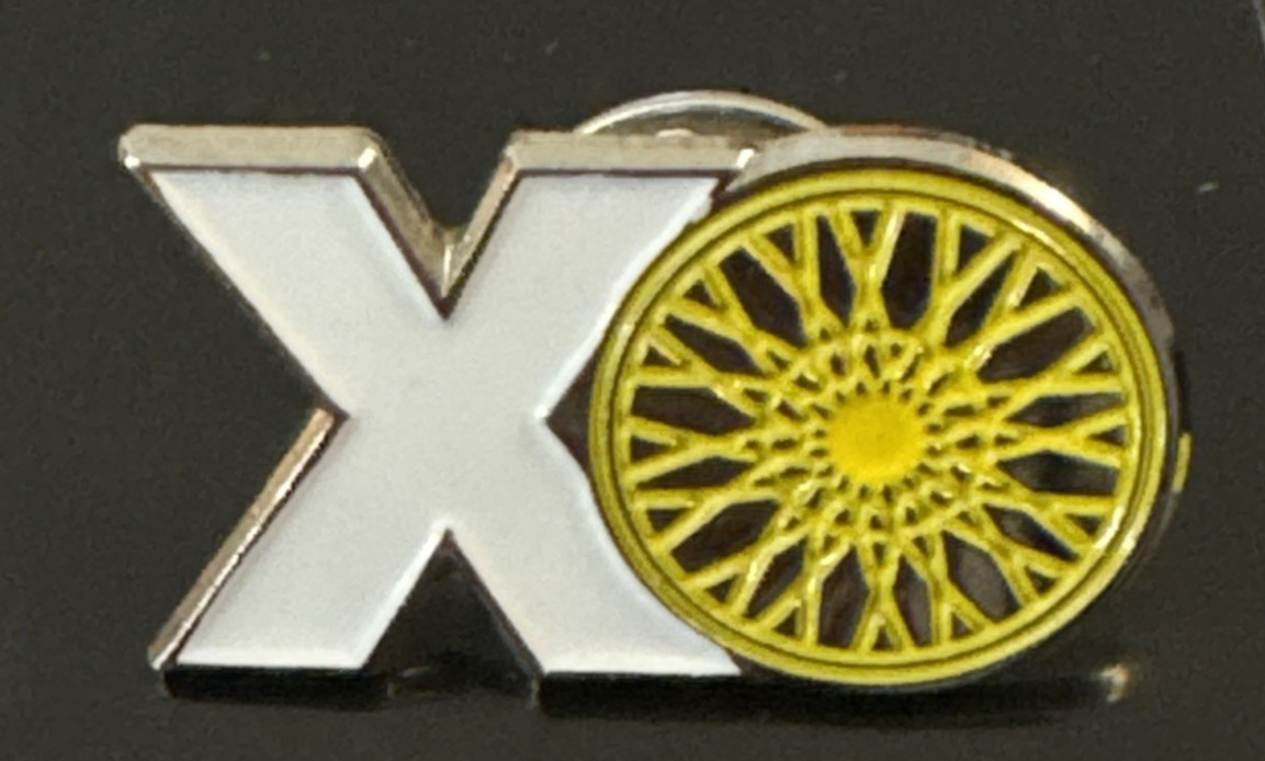 XO Luxury Wheels Vintage Lapel Hat Tie Pin Lanyard Flair Employee Crew Pinback