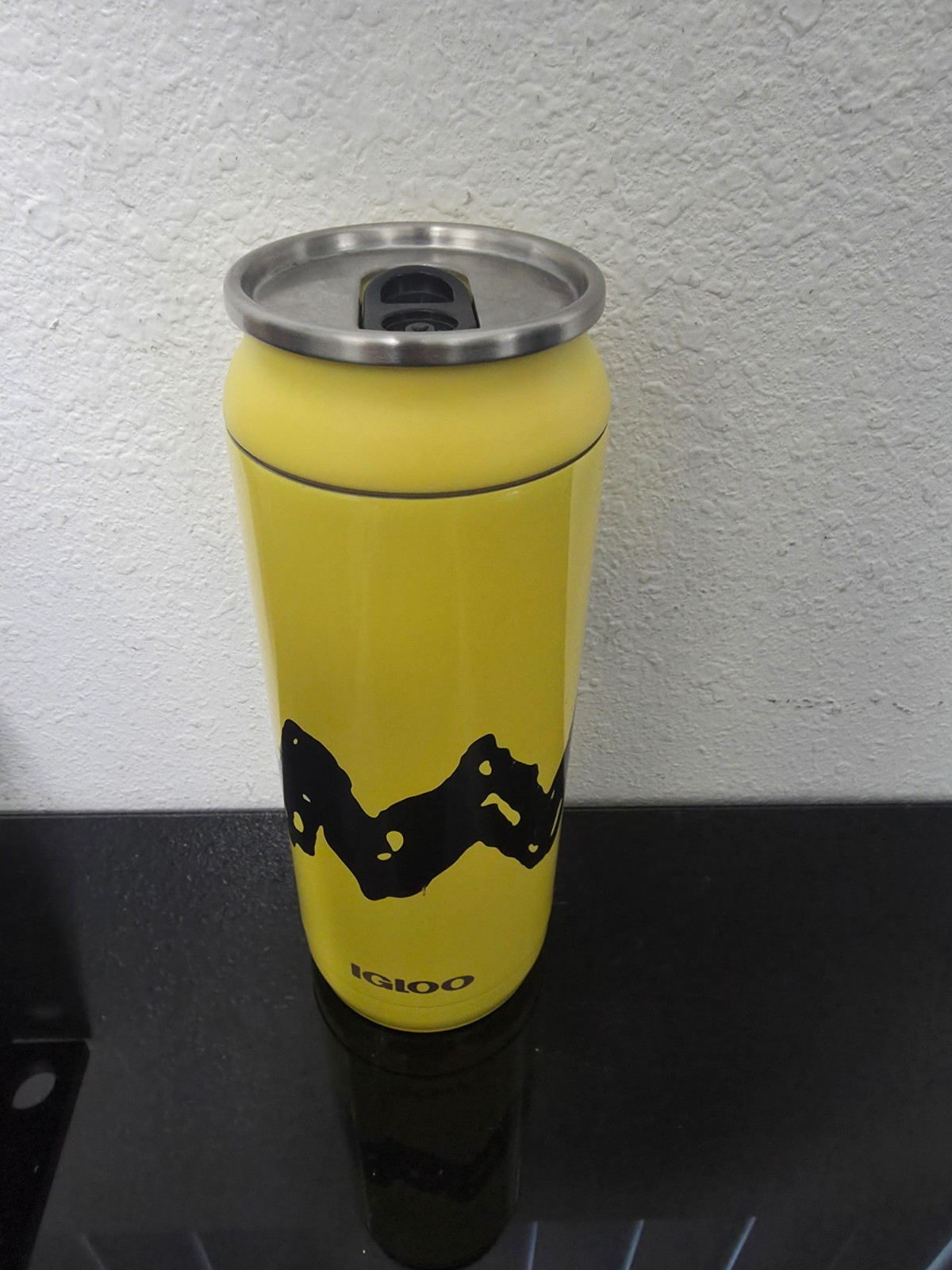 2023 IGLOO Drink Tumbler Peanuts Charlie Brown 16 oz