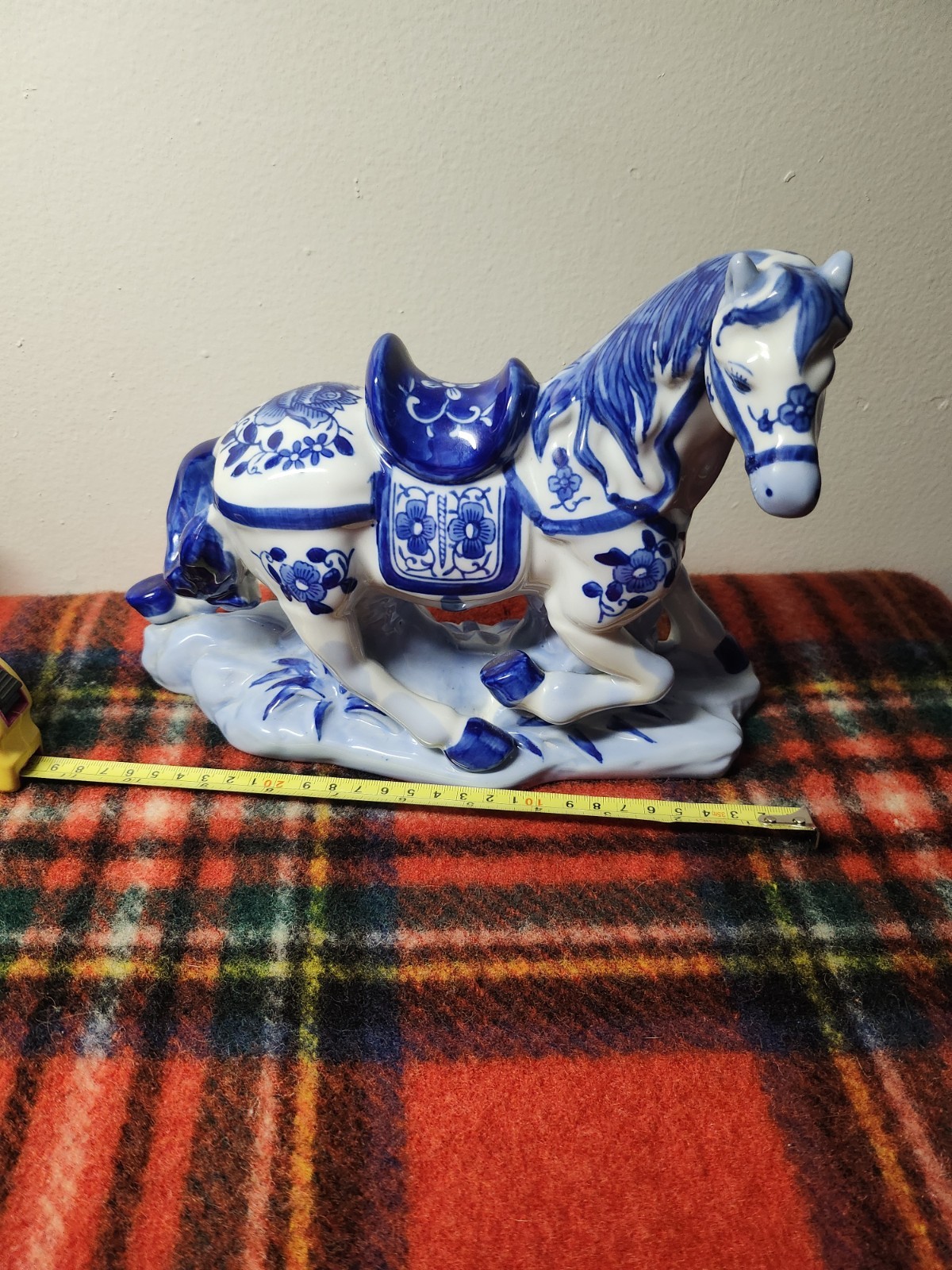 Vintage Chinoiserie Prancing Horse Statuette Pre-owned Blue & White