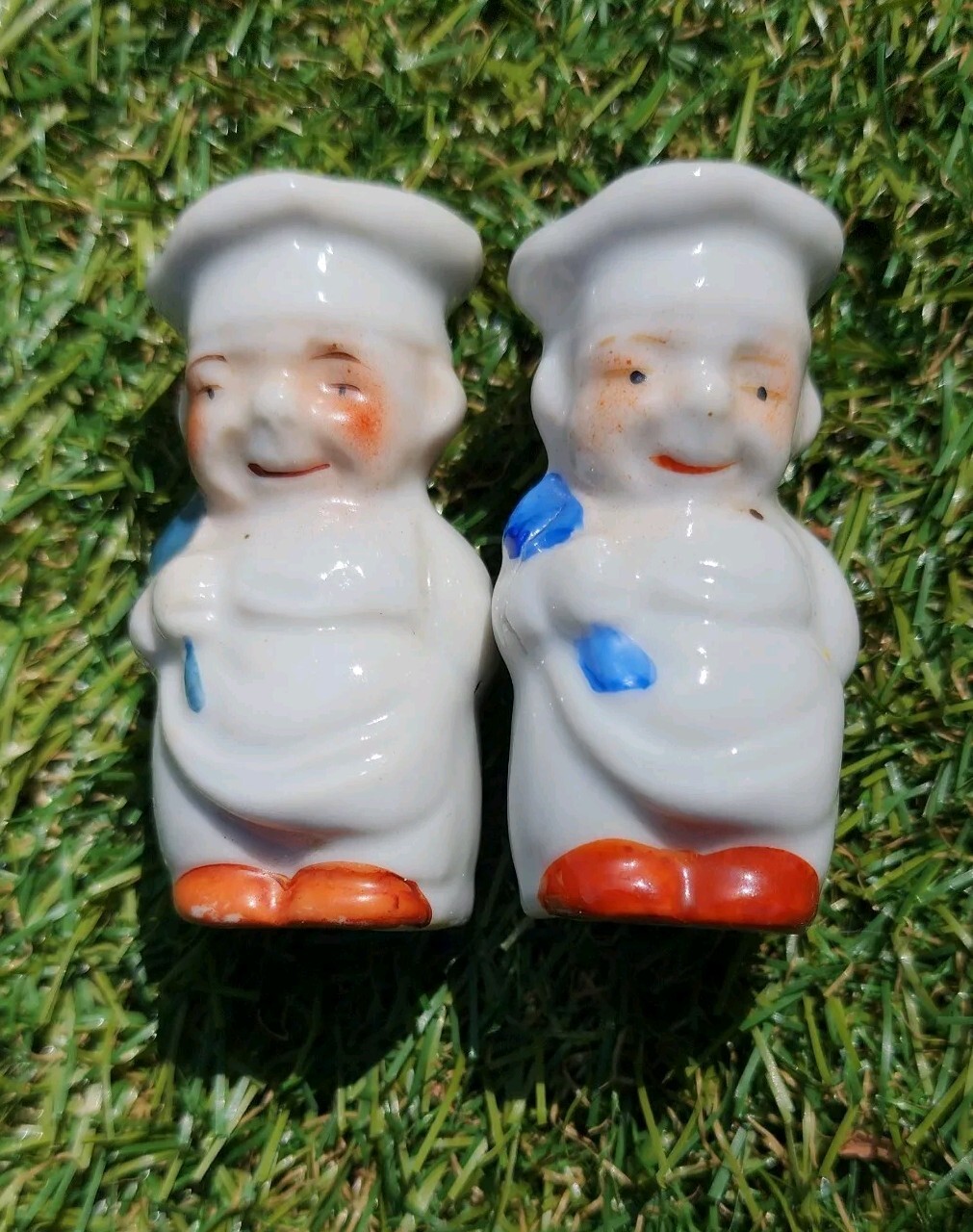 VINTAGE CHEF MAN AND WOMAN Salt and Pepper Shaker Set Of Two  2.5\