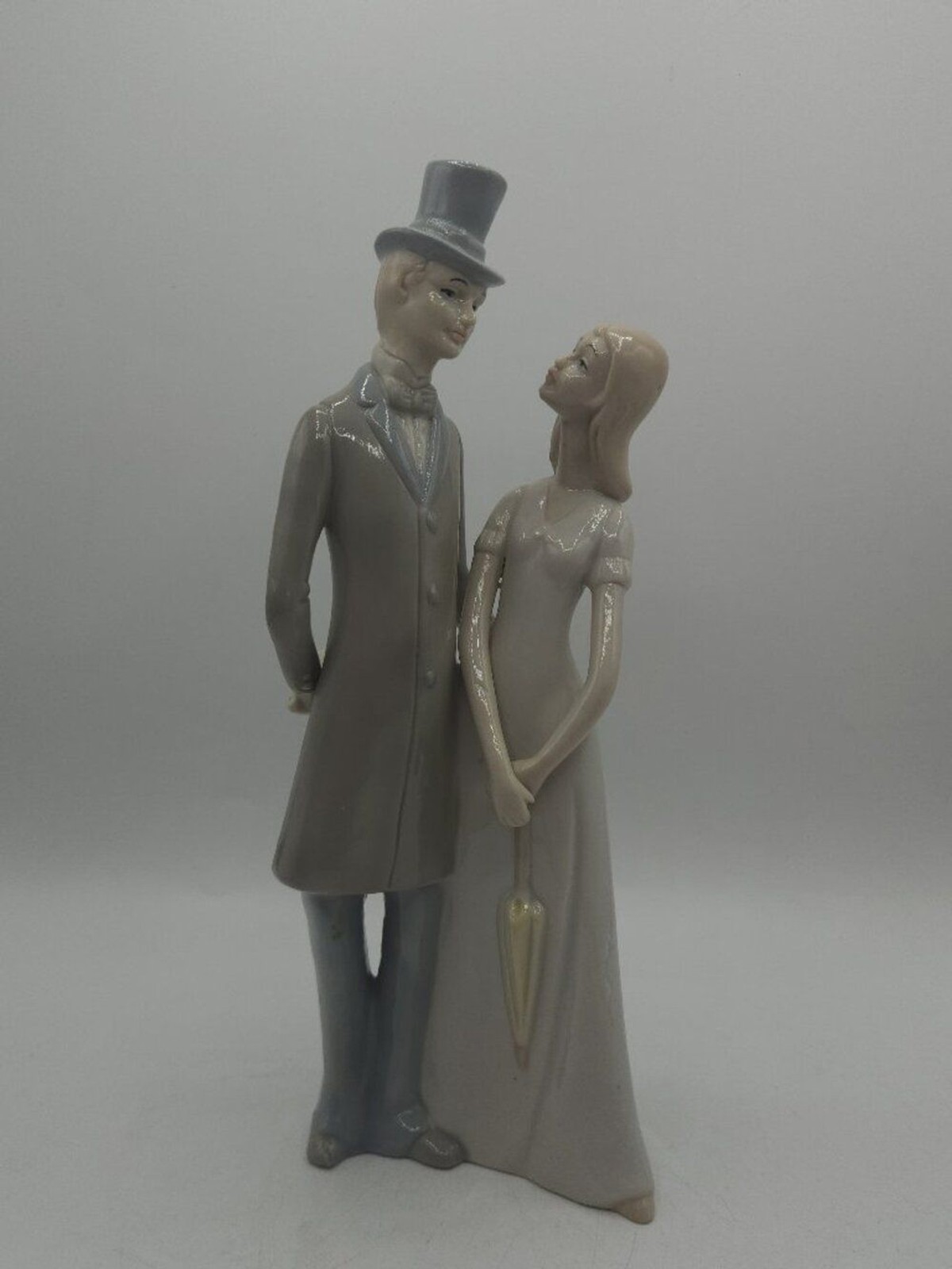 VTG. German GDR Crown Mark Porcelain Figurine Woman & Man ( 11'' tall)