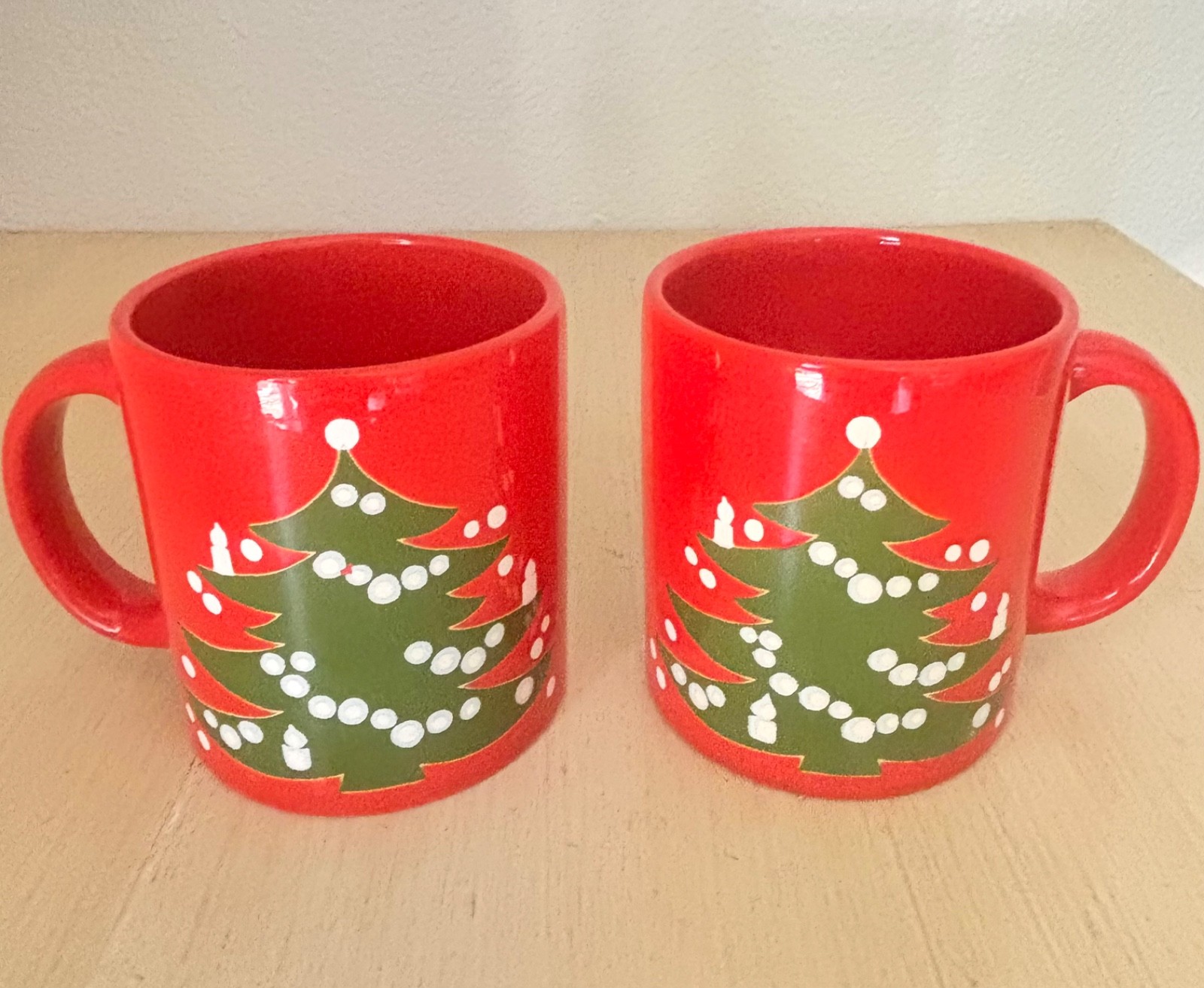 2 Vintage Waechtersbach Red Christmas Tree 1994 Ceramic 12oz Coffee Mugs Germany