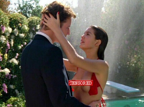 Phoebe Cates by pool Fast Times at Ridgemont High 8x10 real photo Phoebe Cates by pool Fast Times at Ridgemont High 8x10 real photo