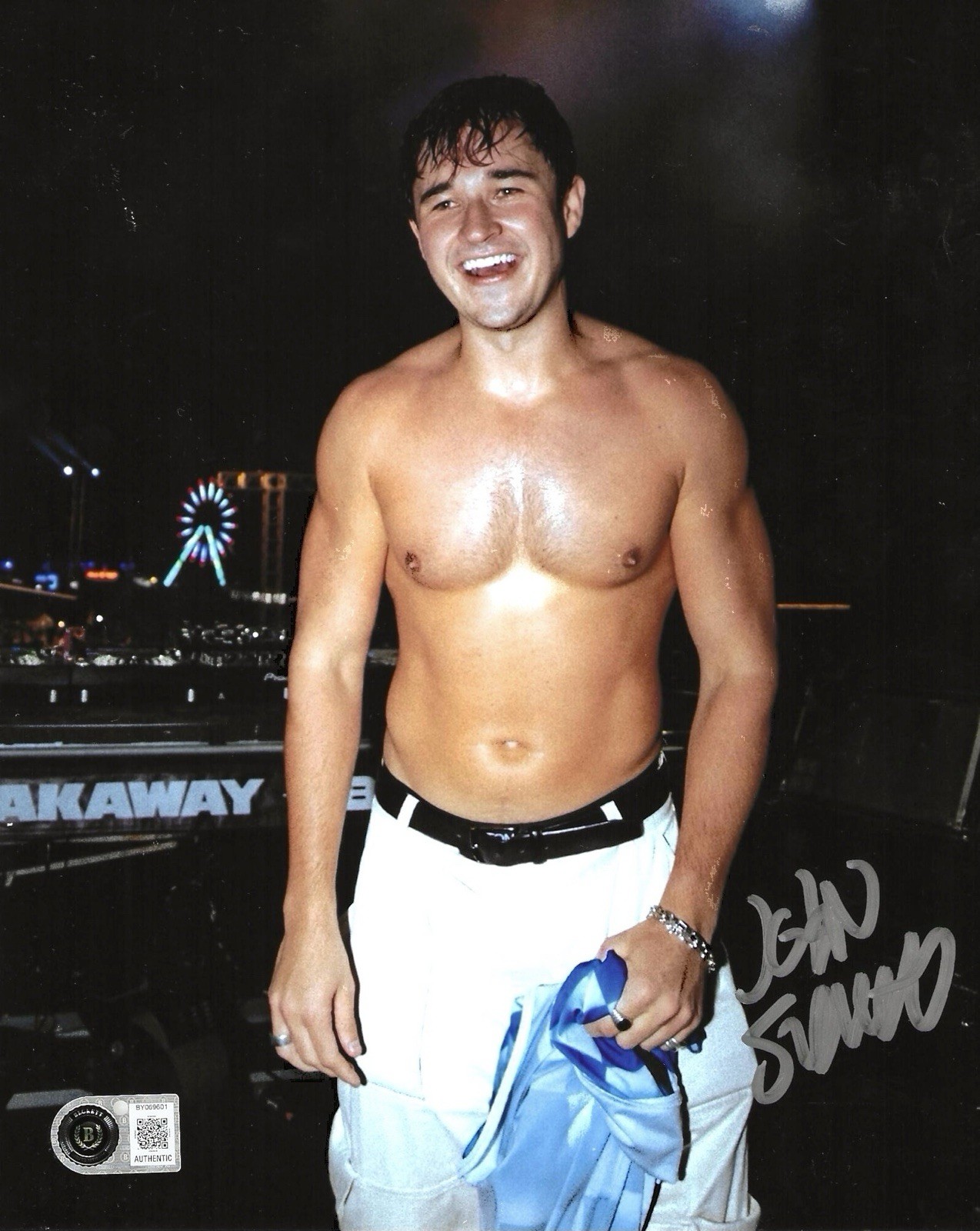 JOHN SUMMIT SIGNED EDM DJ COMFORT IN CHAOS 8x10 PHOTO - BECKETT COA JOHN SUMMIT SIGNED EDM DJ COMFORT IN CHAOS 8x10 PHOTO - BECKETT COA