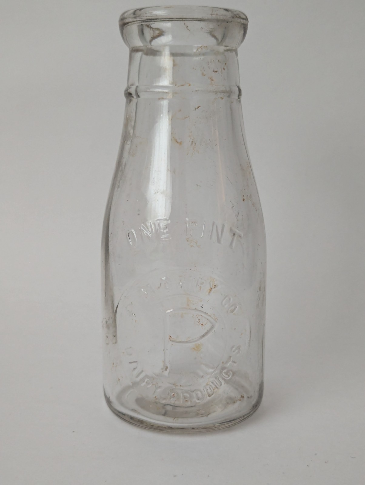 Antique P. M. Dairy Co San Diego Glass Milk Bottle w/ Logo in Circle One Pint