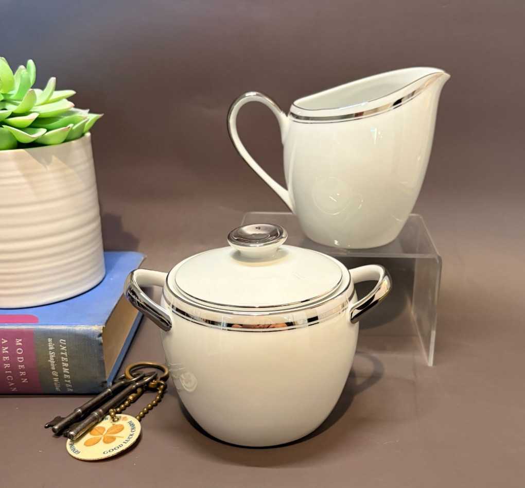 VTG Royal Song Baroness #5448 Fine China Creamer & Covered Sugar Bowl Set Japan VTG Royal Song Baroness #5448 Fine China Creamer & Covered Sugar Bowl Set Japan