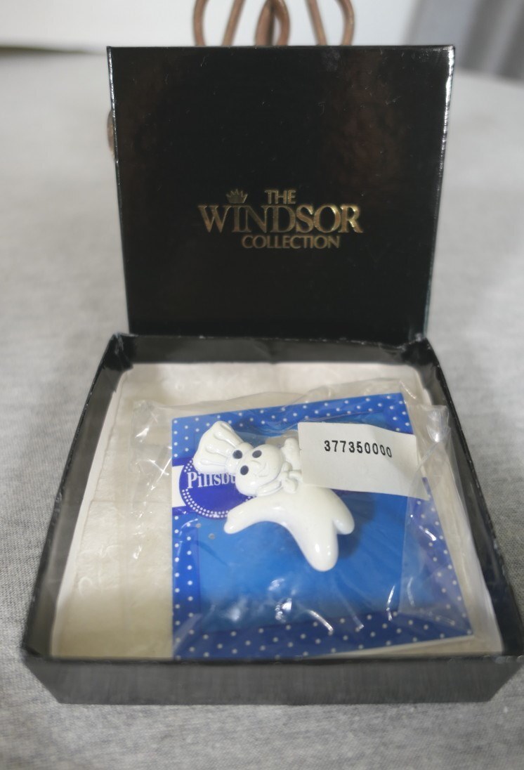 NEW Vintage 1996 Windsor Walter Heimler Pillsbury Dough Boy Enamel Broach Pin NEW Vintage 1996 Windsor Walter Heimler Pillsbury Dough Boy Enamel Broach Pin