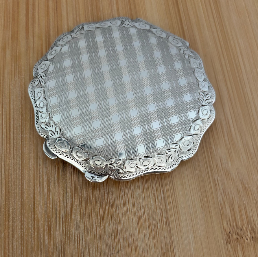 Antique 1930s Czech 900 Solid Silver Art Deco Compact Prague Powder Vanity Case Antique 1930s Czech 900 Solid Silver Art Deco Compact Prague Powder Vanity Case