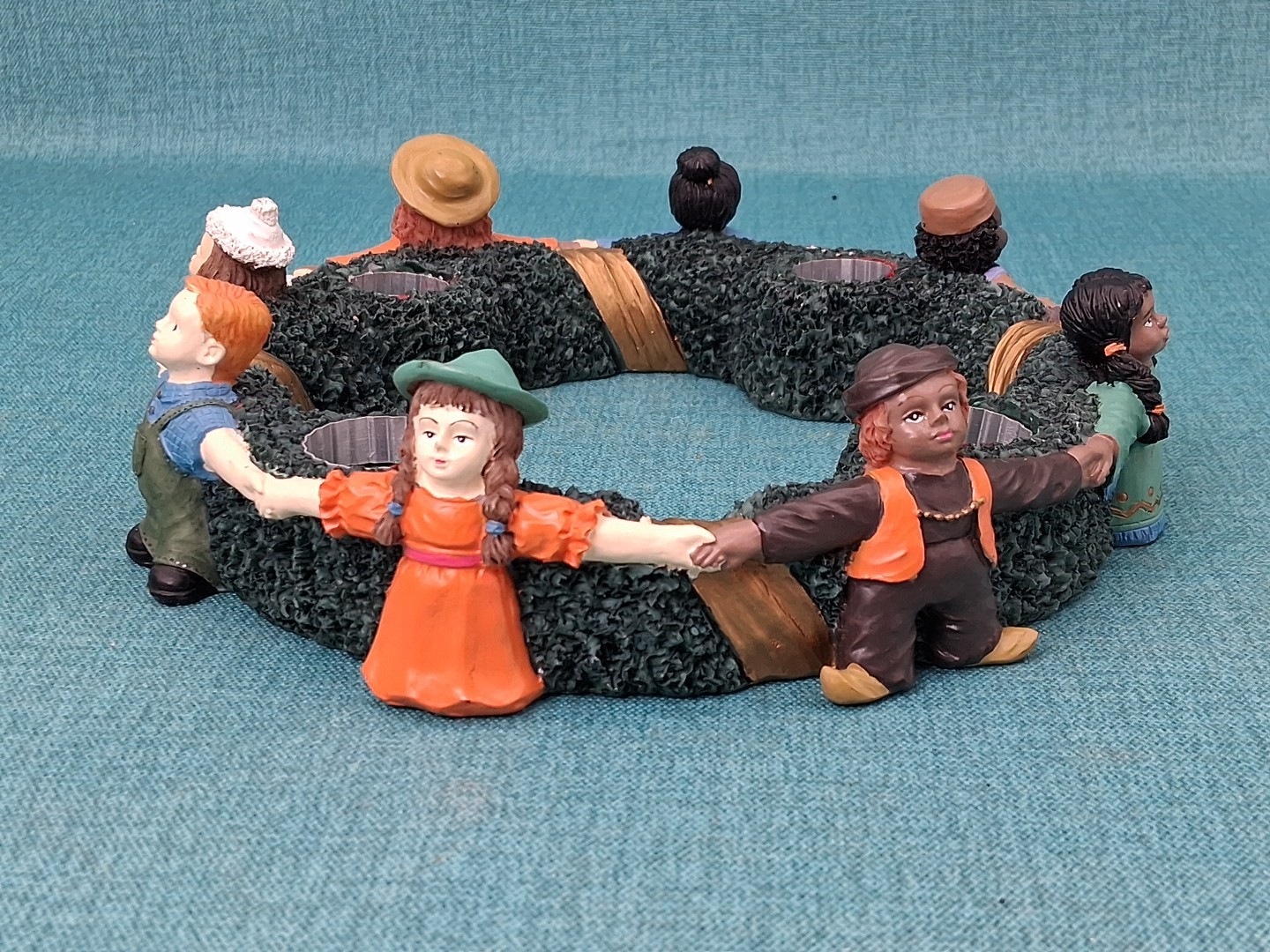 Vintage Resin Candle Holder Ring of 8 Children from Around the World 7.5\