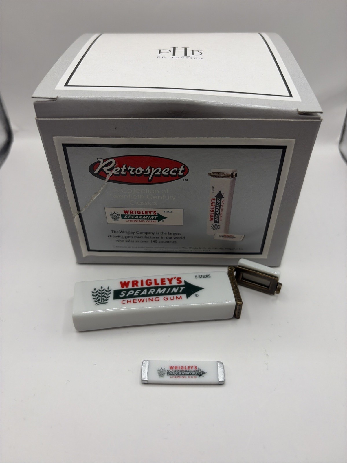 Wrigley\'s Spearmint Gum PHB Porcelain Hinged Box Midwest of Cannon Falls - NIB