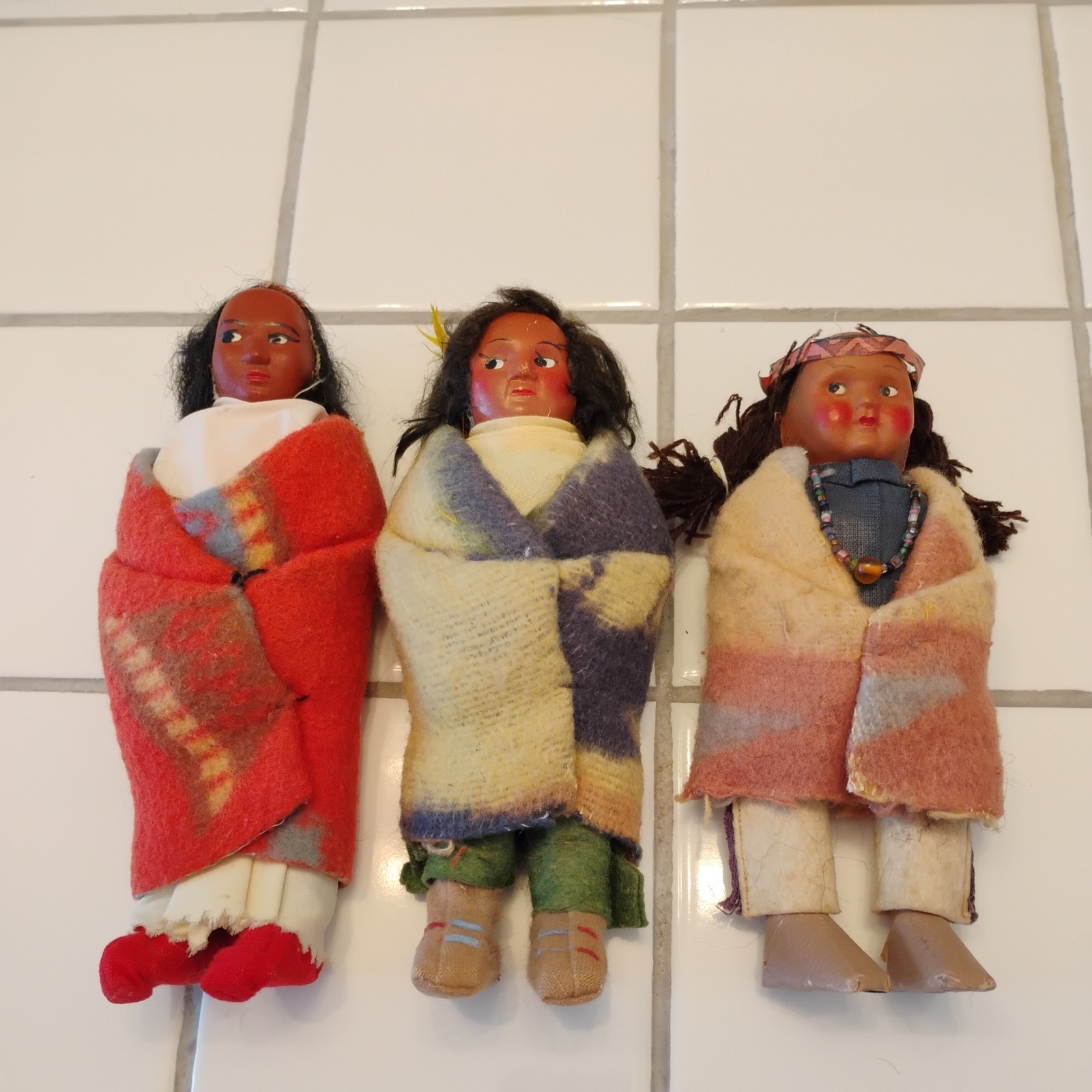 Vintage SKOOKUM Dolls, Three of them, 6 Vintage SKOOKUM Dolls, Three of them, 6