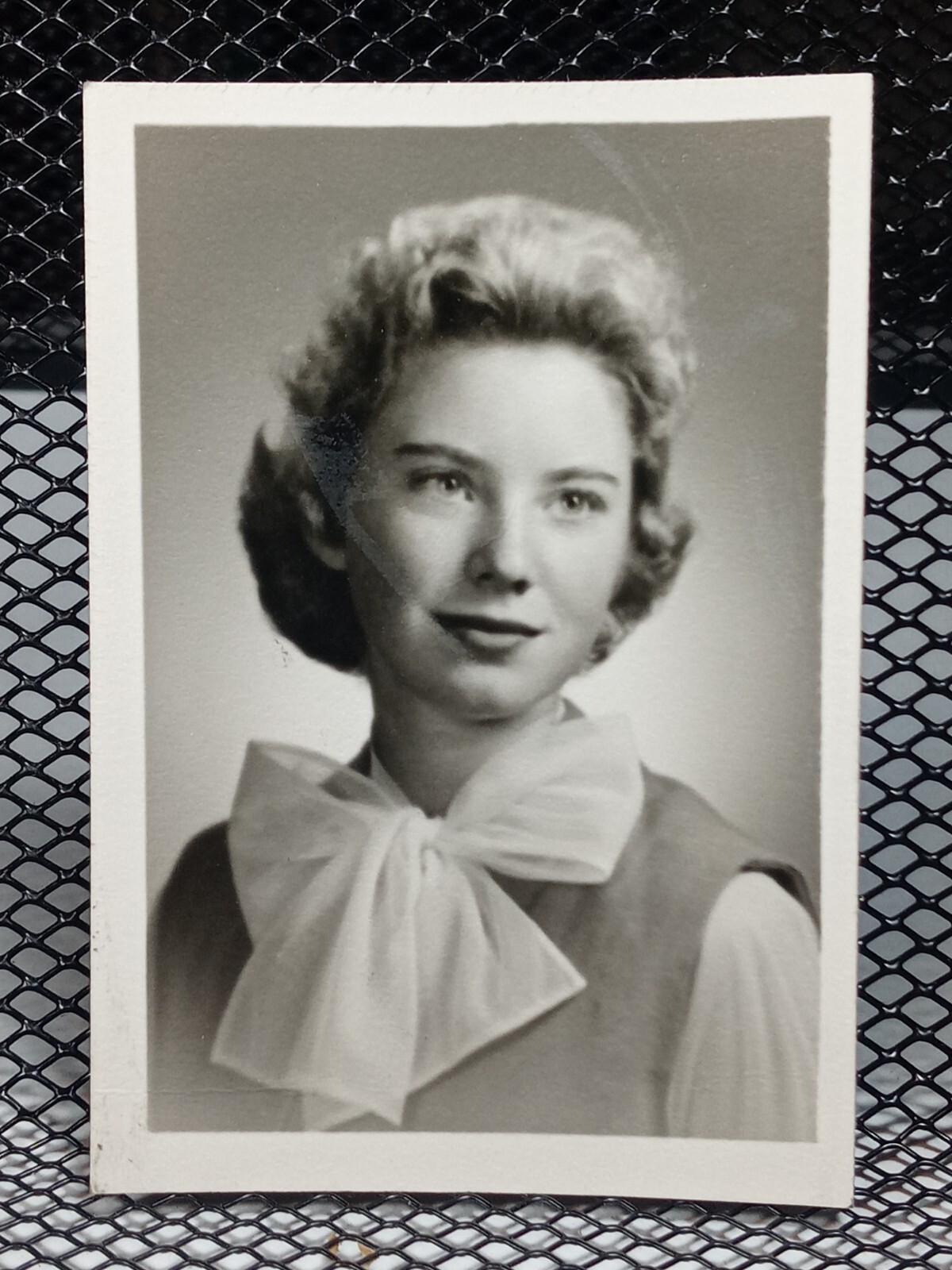 c.1950\'s Buhler Kansas Blonde Teen Girl Studio Bow Fashion Vintage Photograph c.1950\'s Buhler Kansas Blonde Teen Girl Studio Bow Fashion Vintage Photograph
