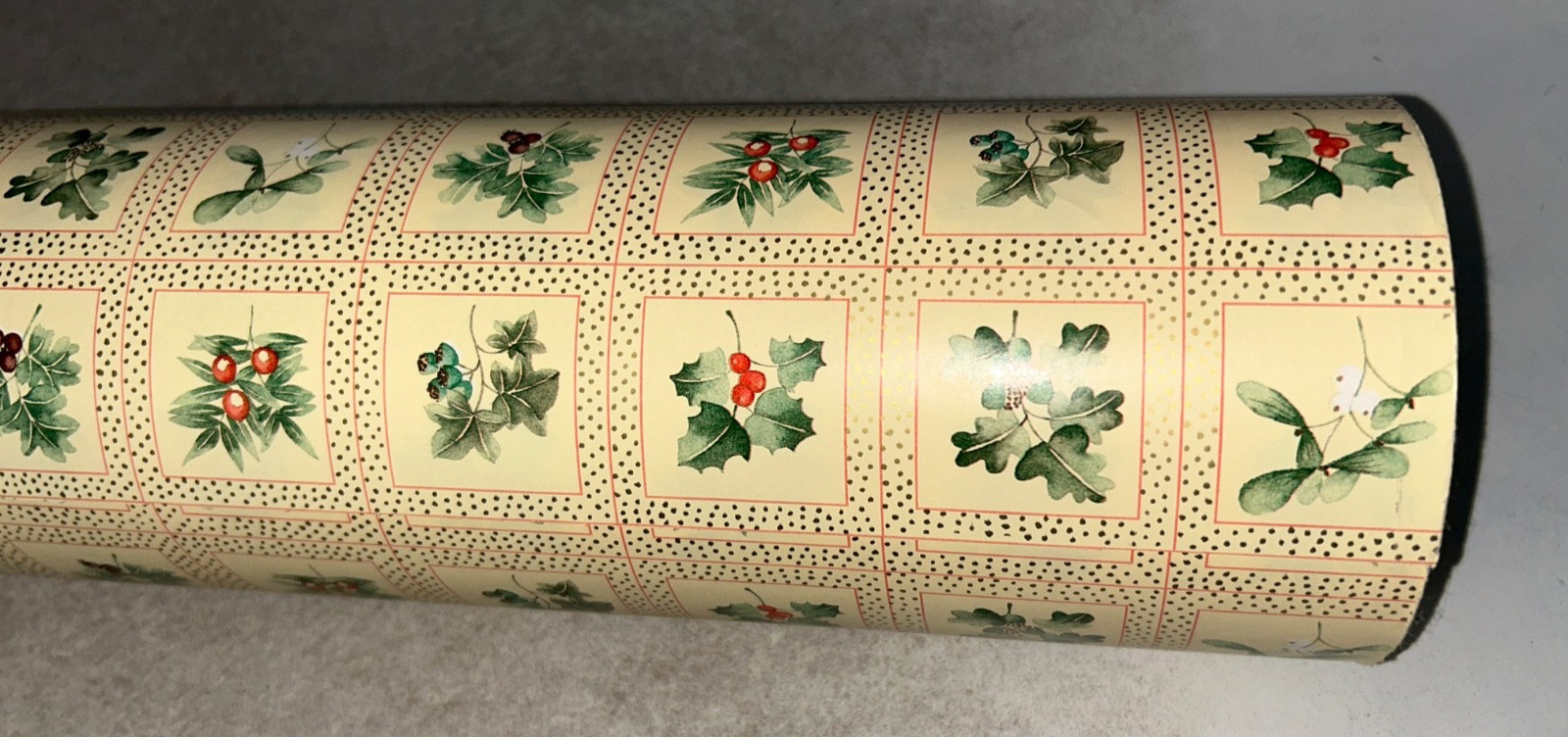 Vintage 1950-60\'s DEPT. STORE 18”wide CHRISTMAS Paper, Holly Berry on Large Roll Vintage 1950-60\'s DEPT. STORE 18”wide CHRISTMAS Paper, Holly Berry on Large Roll