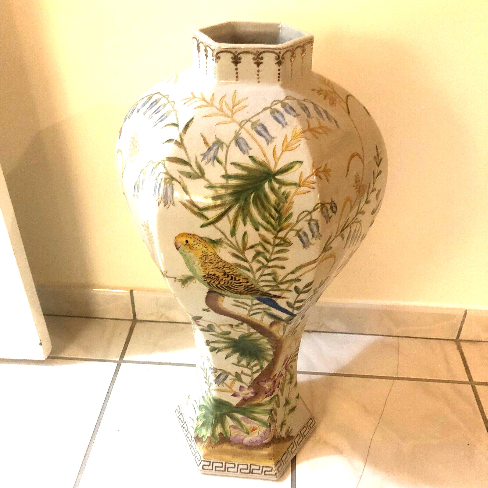 ONE WL 1895 WONG LEE PORCELAIN LARGE JAR / VASE   PARROT BIRD DECOR  32 IN HIGH