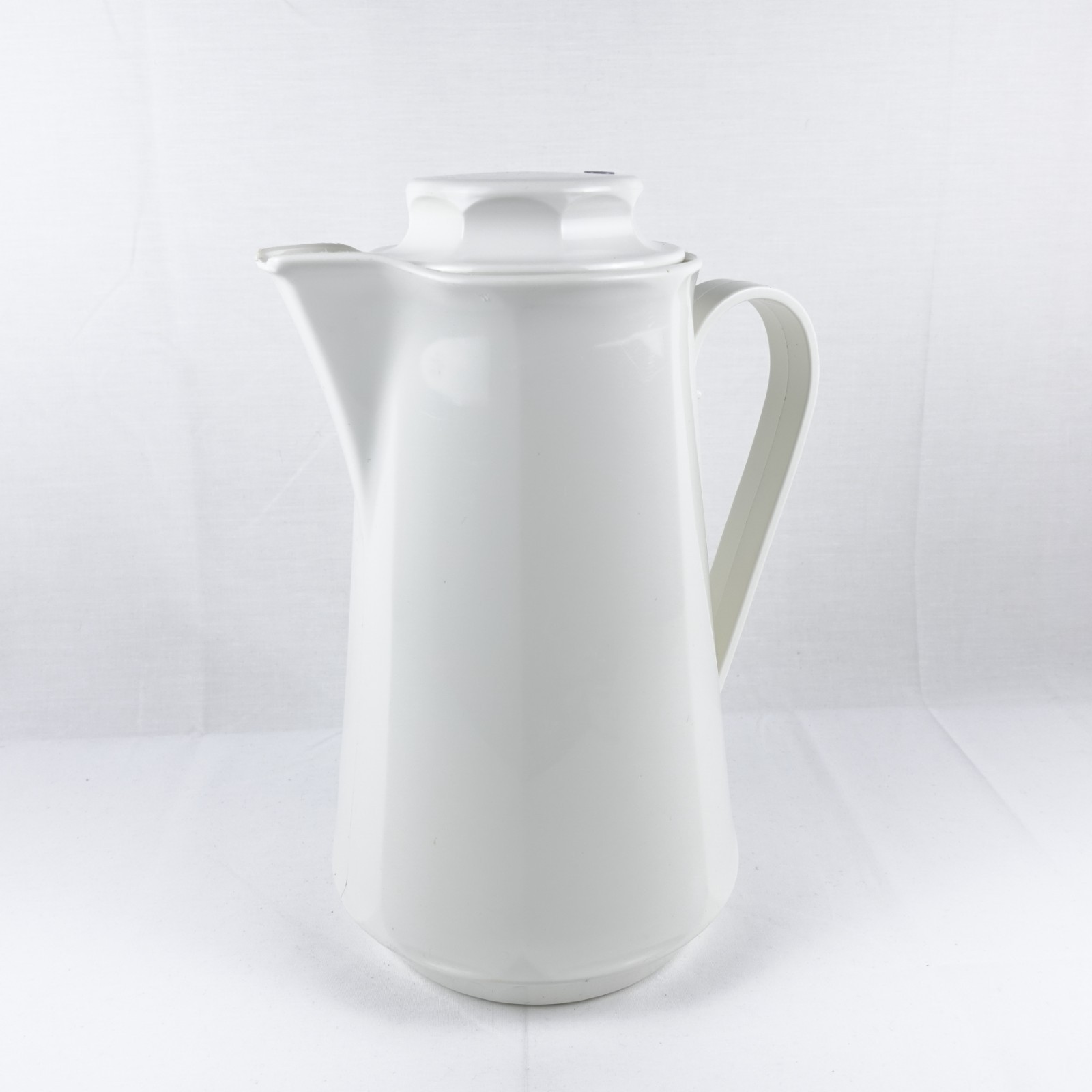 Thermos Model 5000 Coffee Carafe Insulated Pitcher White 61032 Made In USA