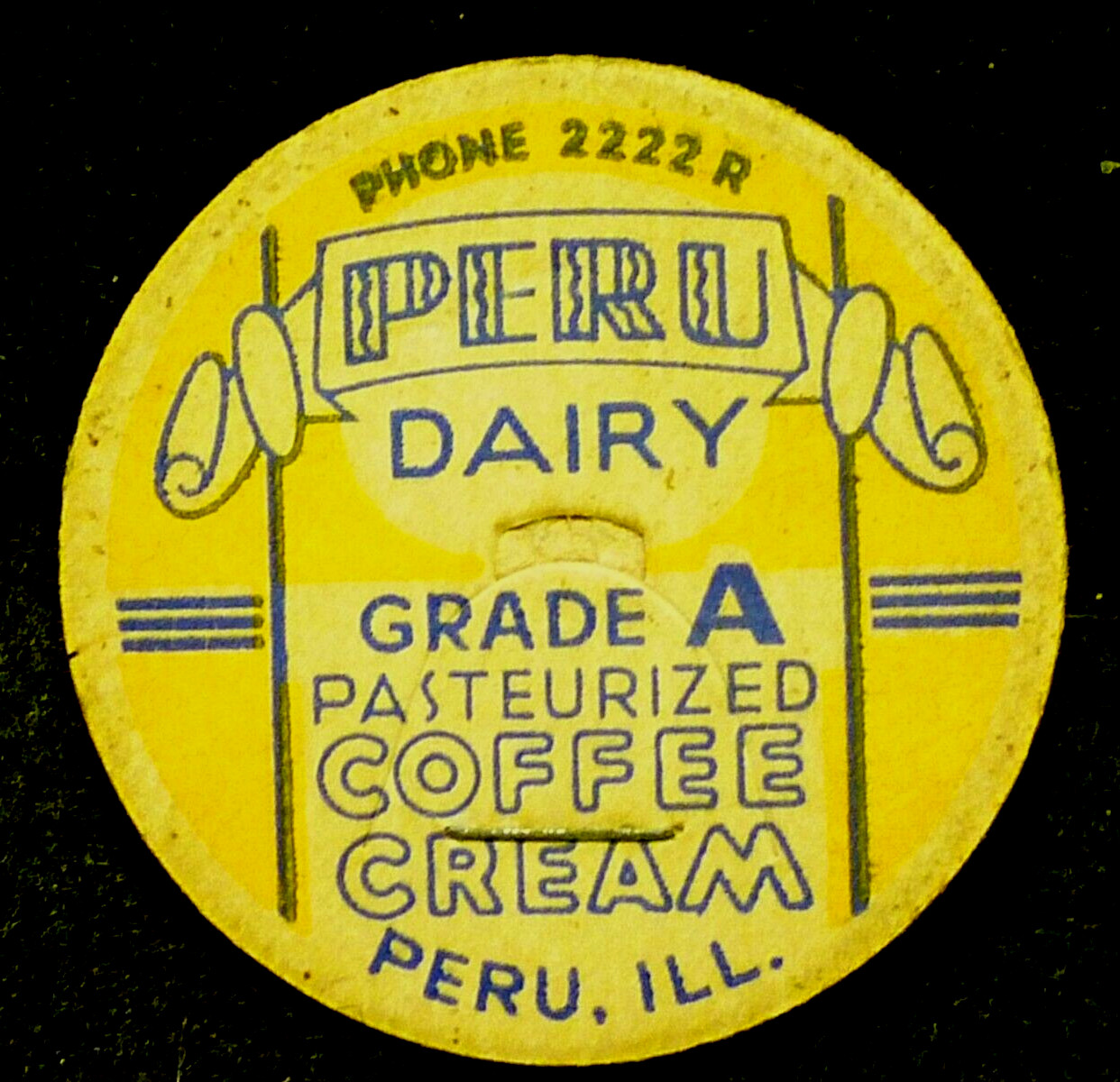 PERU DAIRY - PERU, ILL - COFFEE CREAMER.   - MILK BOTTLE CAP - 42mm