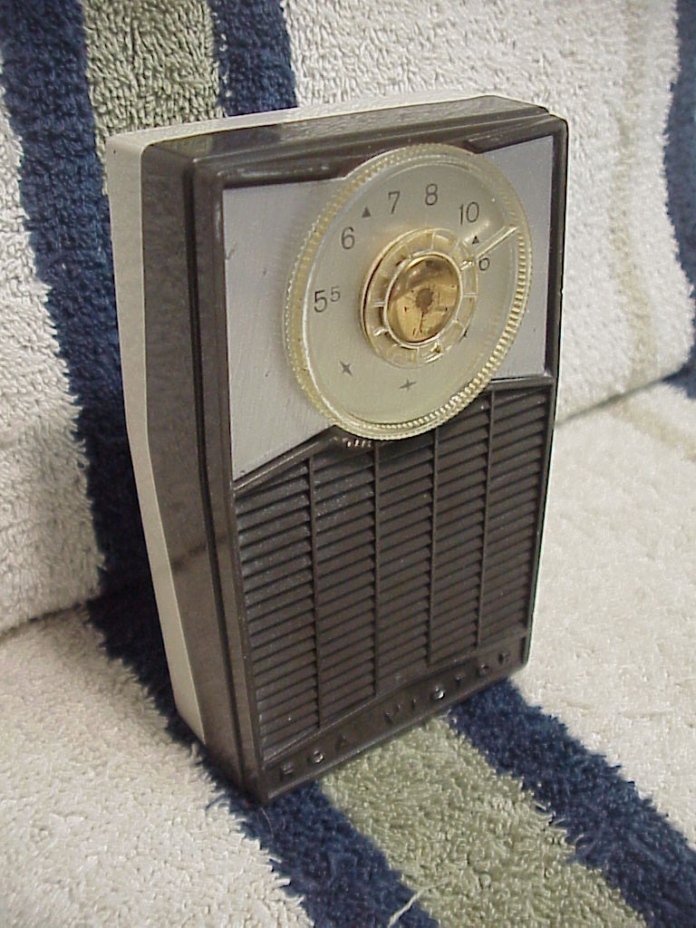 RCA 3 RH21G Radio Professionally Repaired Works Good Vintage 1962