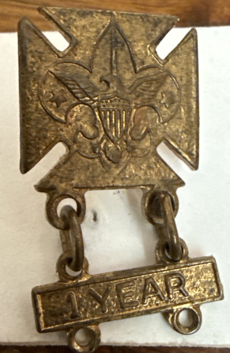 BSA Vintage 1 Year Service Pin BSA Vintage 1 Year Service Pin