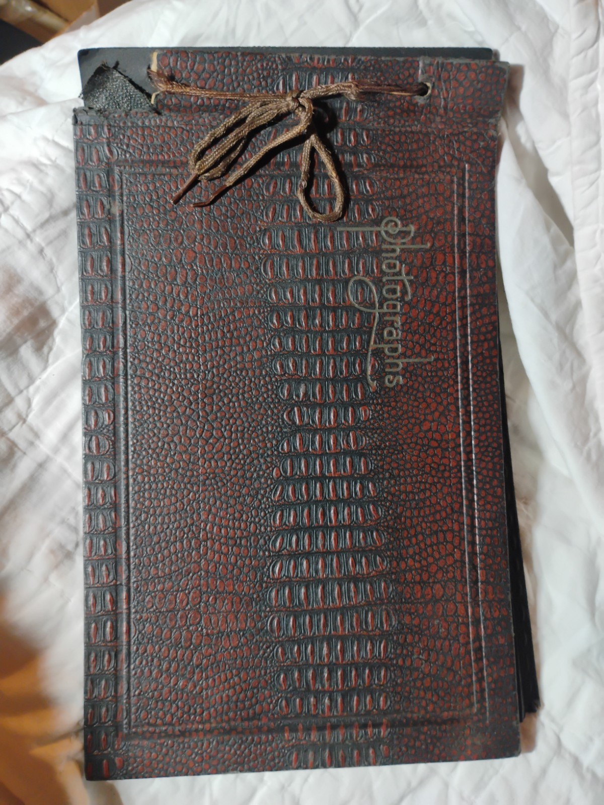 Vintage 1920s/30s Photo Album Blank Except For A Single Baby Picture Incl