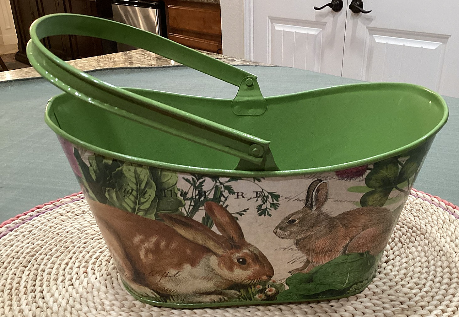 Michel Design Works Garden Bunnies Large Tin Basket \ Michel Design Works Garden Bunnies Large Tin Basket \