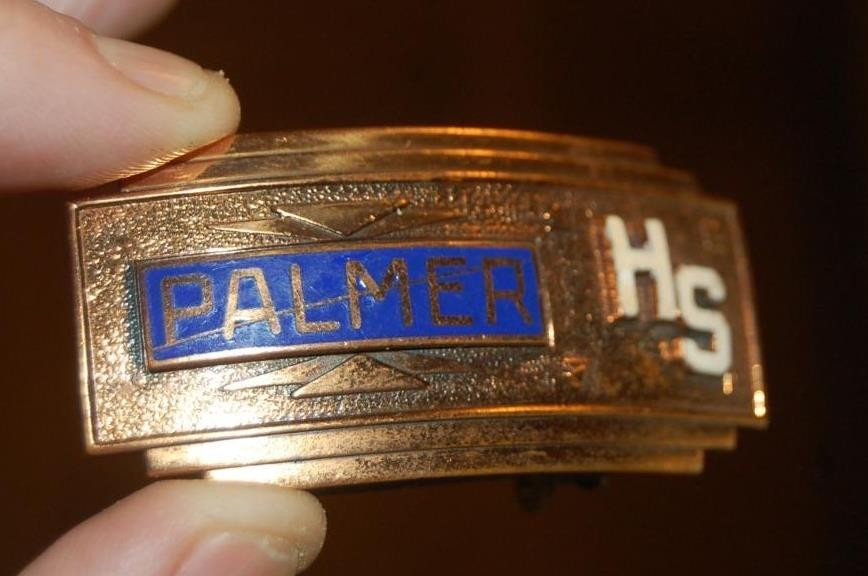 RARE VINTAGE PALMER MA. HIGH SCHOOL ENAMELED BELT BUCKLE KINNEY CO. 1930-40'S RARE VINTAGE PALMER MA. HIGH SCHOOL ENAMELED BELT BUCKLE KINNEY CO. 1930-40'S