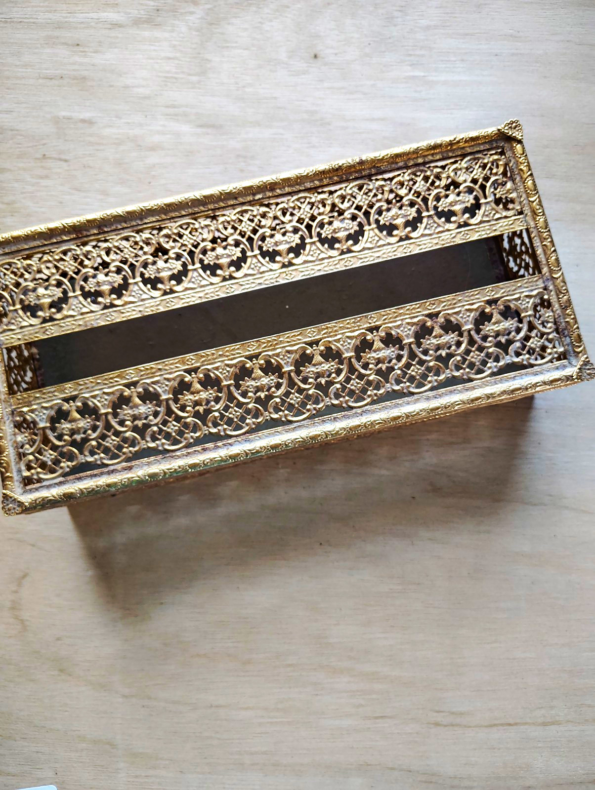 Vintage Kleenex Tissue Container Ornate Gold-Tone Filigree Metal Rectangular