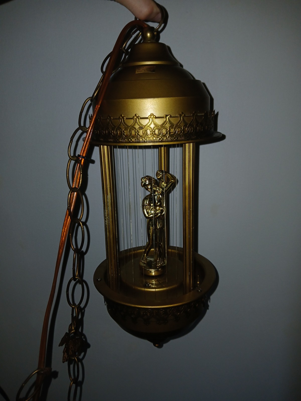 Vintage 1970s Greek Goddess (Venus/Diana) mineral oil rain lamp *FULLY WORKING* Vintage 1970s Greek Goddess (Venus/Diana) mineral oil rain lamp *FULLY WORKING*