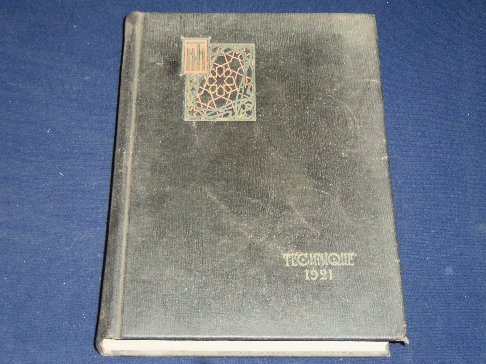 1921 TECHNIQUE M. I. T. TECHNOLOGY MASSACHUSETTS YEARBOOK - NICE PHOTOS - YB 75A 1921 TECHNIQUE M. I. T. TECHNOLOGY MASSACHUSETTS YEARBOOK - NICE PHOTOS - YB 75A