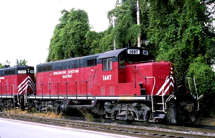 BURLINGTON JUNCTION 1607     ORIGINAL TRAIN SLIDE