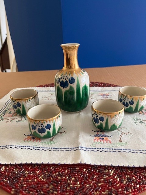 Antique Art Nouveau Shobu (Iris) Japanese Sake Set Decanter Cups Kutani Satsuma