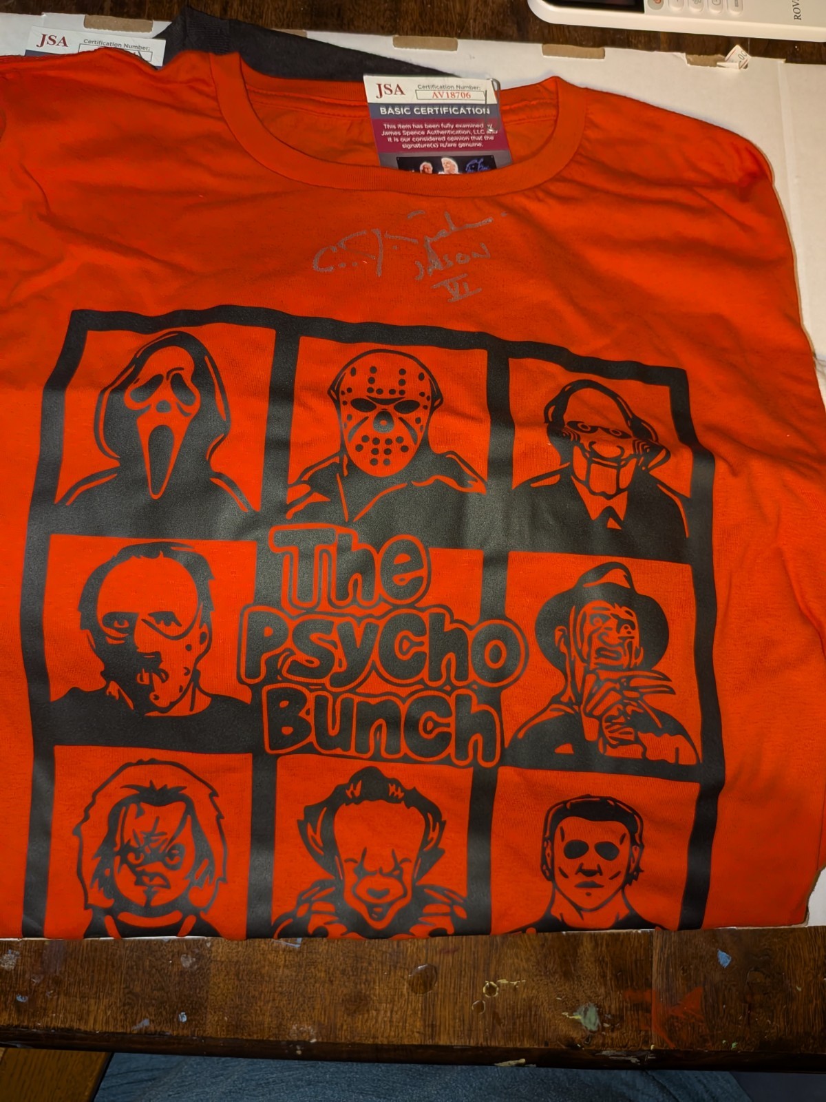 The Psycho Bunch/ Horror Graphic T-Shirt  autograph cj Graham f13-VI jsa
