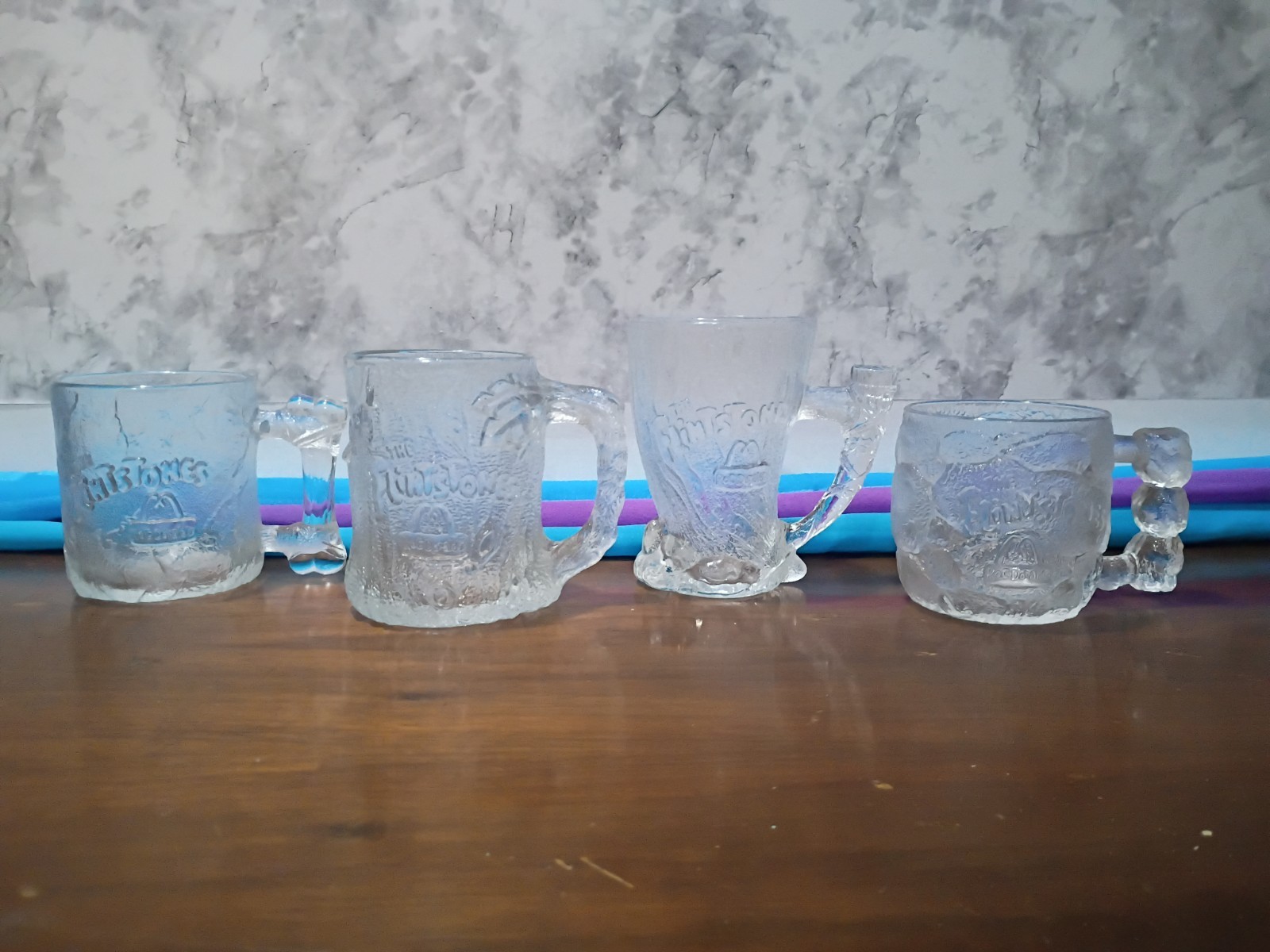 Vintage MINT Condition Complete set of 4 McDonalds Flintstones 1993 Glass Mugs Vintage MINT Condition Complete set of 4 McDonalds Flintstones 1993 Glass Mugs