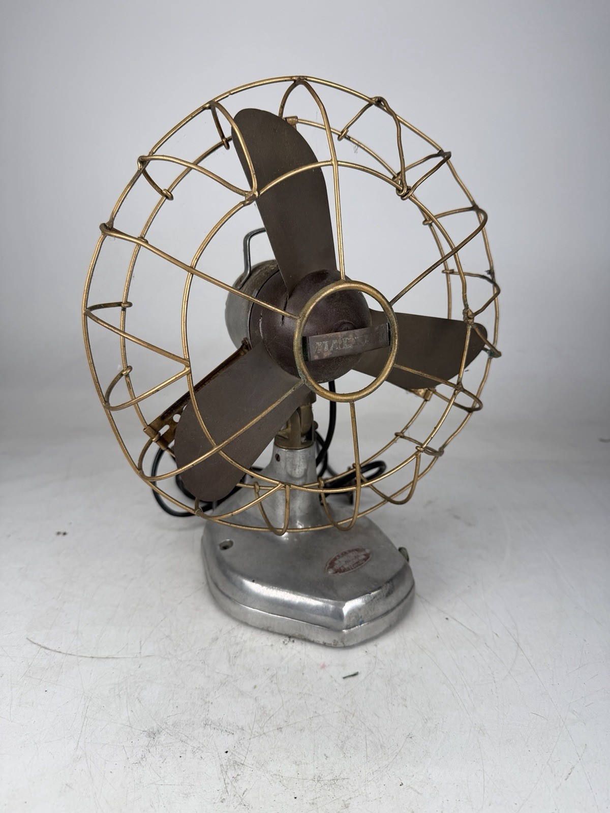 MCM Ercole Marelli Italian Desk Fan 13” European Industrial Mid Century Fan MCM Ercole Marelli Italian Desk Fan 13” European Industrial Mid Century Fan