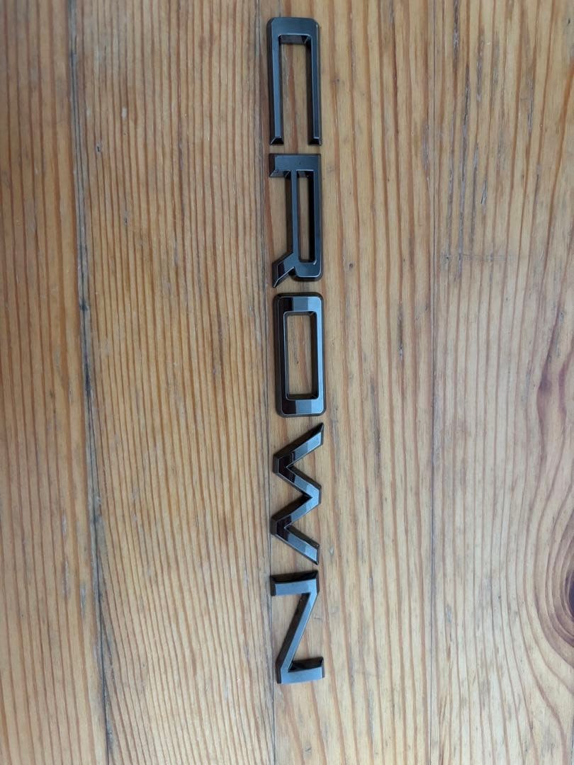 Toyota Crown Genuine OEM Emblem Badge Near Mint Condition