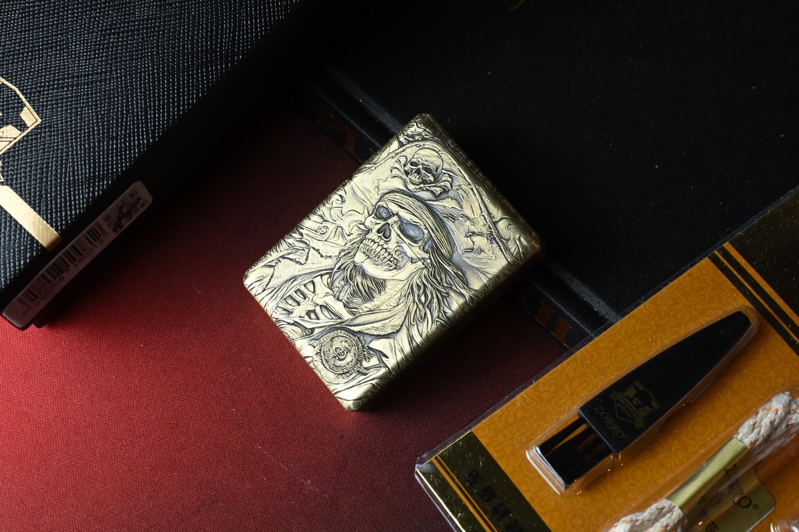NEW Zorro Pirates Of The Caribbean - Deep Carved Brass Lighter w/ Accessories