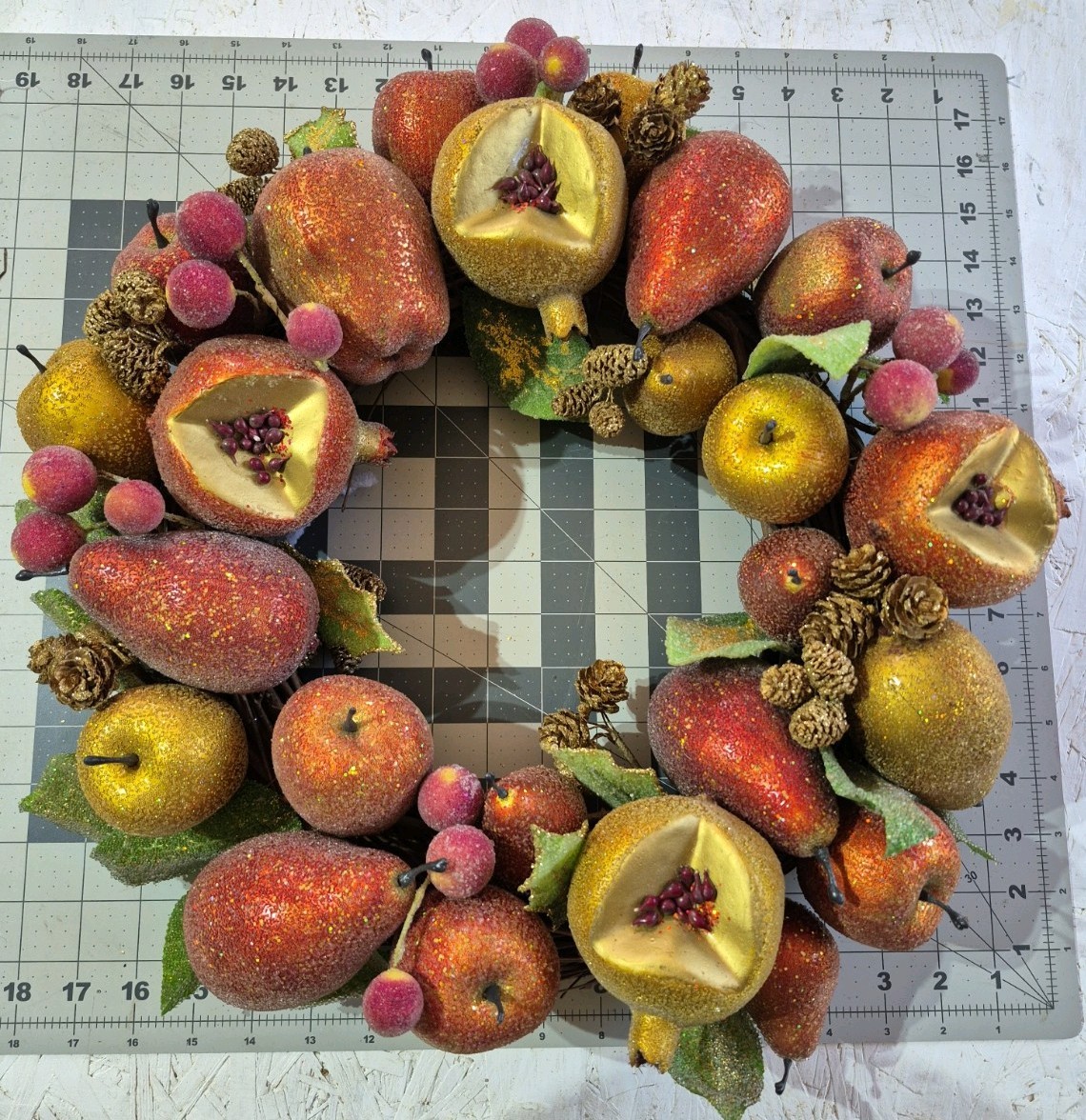 Vintage Della Robbia Style Sugared Fruit Grapevine Wreath 15-16