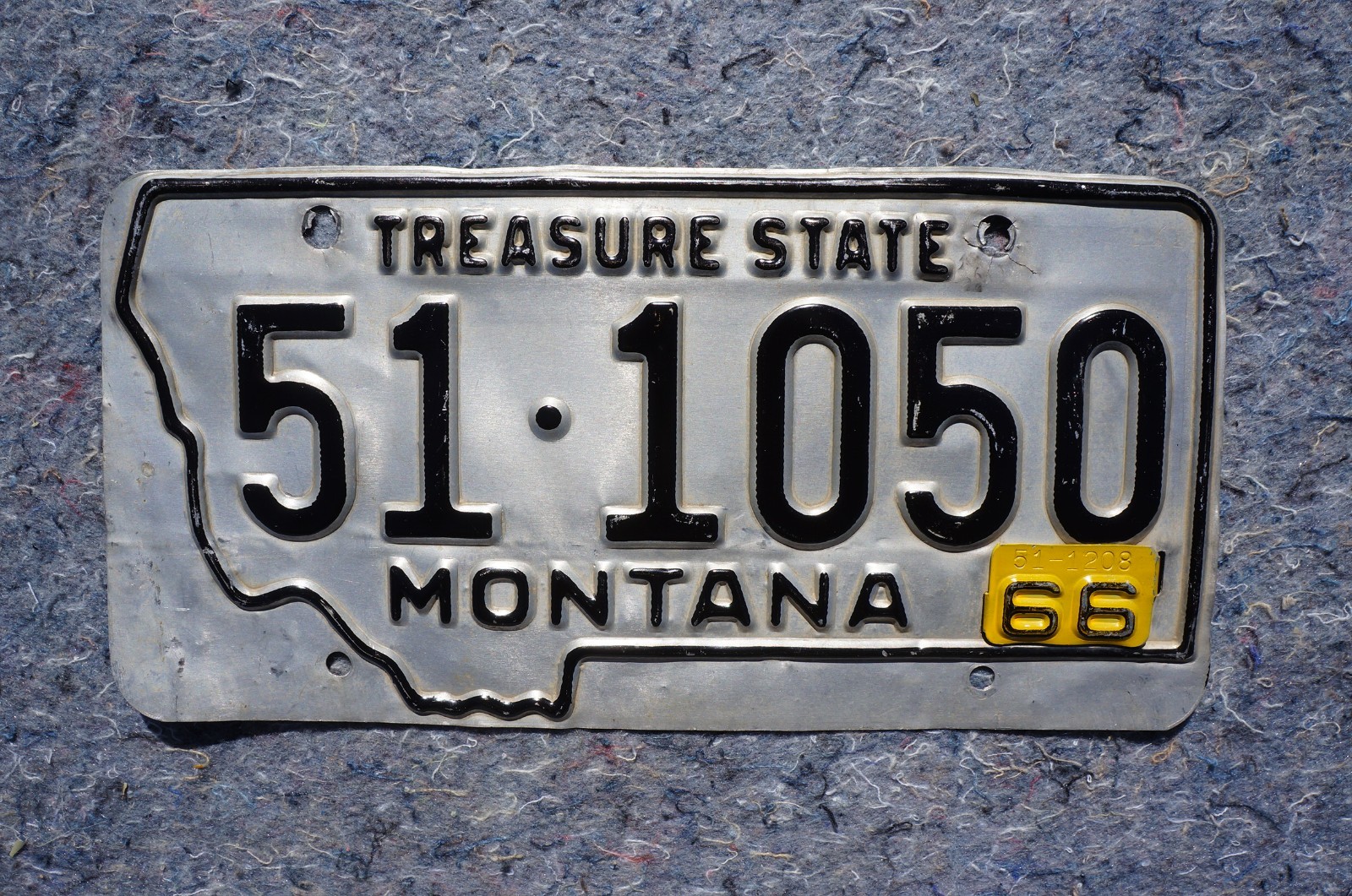1966 MONTANA License Plate - TREASURE STATE 1966 MONTANA License Plate - TREASURE STATE