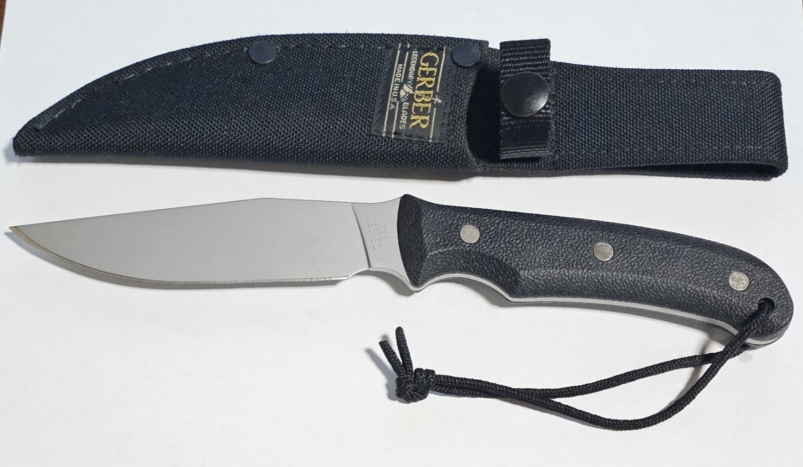 Gerber Vintage 950 Pro Guide Fixed Blade Knife & Sheath USA Made