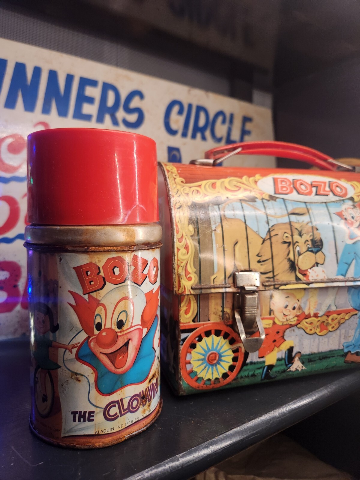 VINTAGE BOZO THE CLOWN LUNCHBOX AND THERMOS RUSTY COLLECTIBLE RARE FIND Rare
