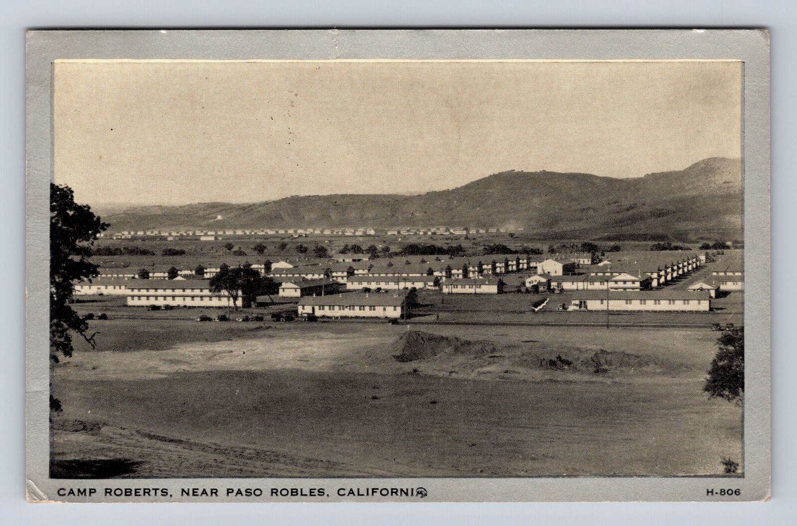 Paso Robles CA-California, Bird\'s-Eye View: Camp Roberts, Vintage c1942 Postcard