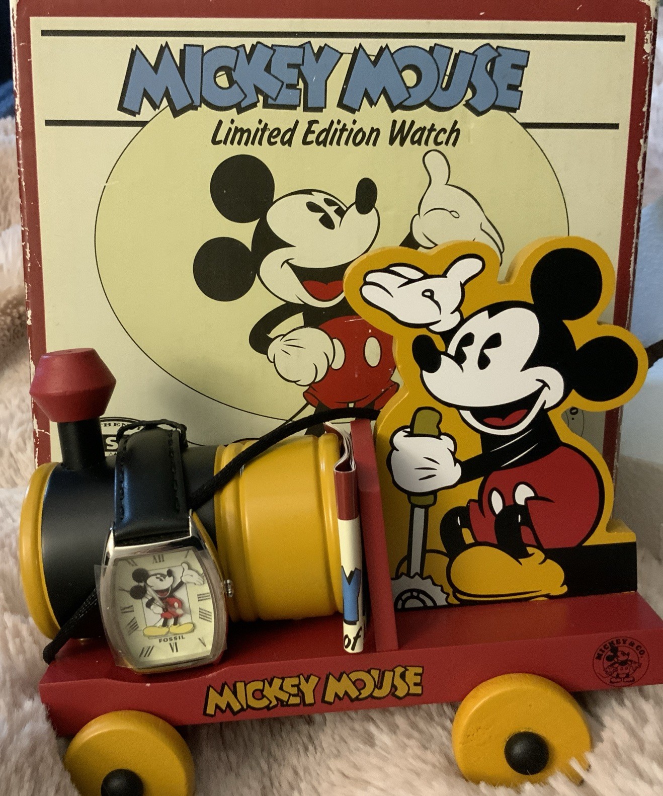 Mickey Mouse Limited Edition Fossil Watch Wood Toy Train NIB #00042 Of 15000 Mickey Mouse Limited Edition Fossil Watch Wood Toy Train NIB #00042 Of 15000