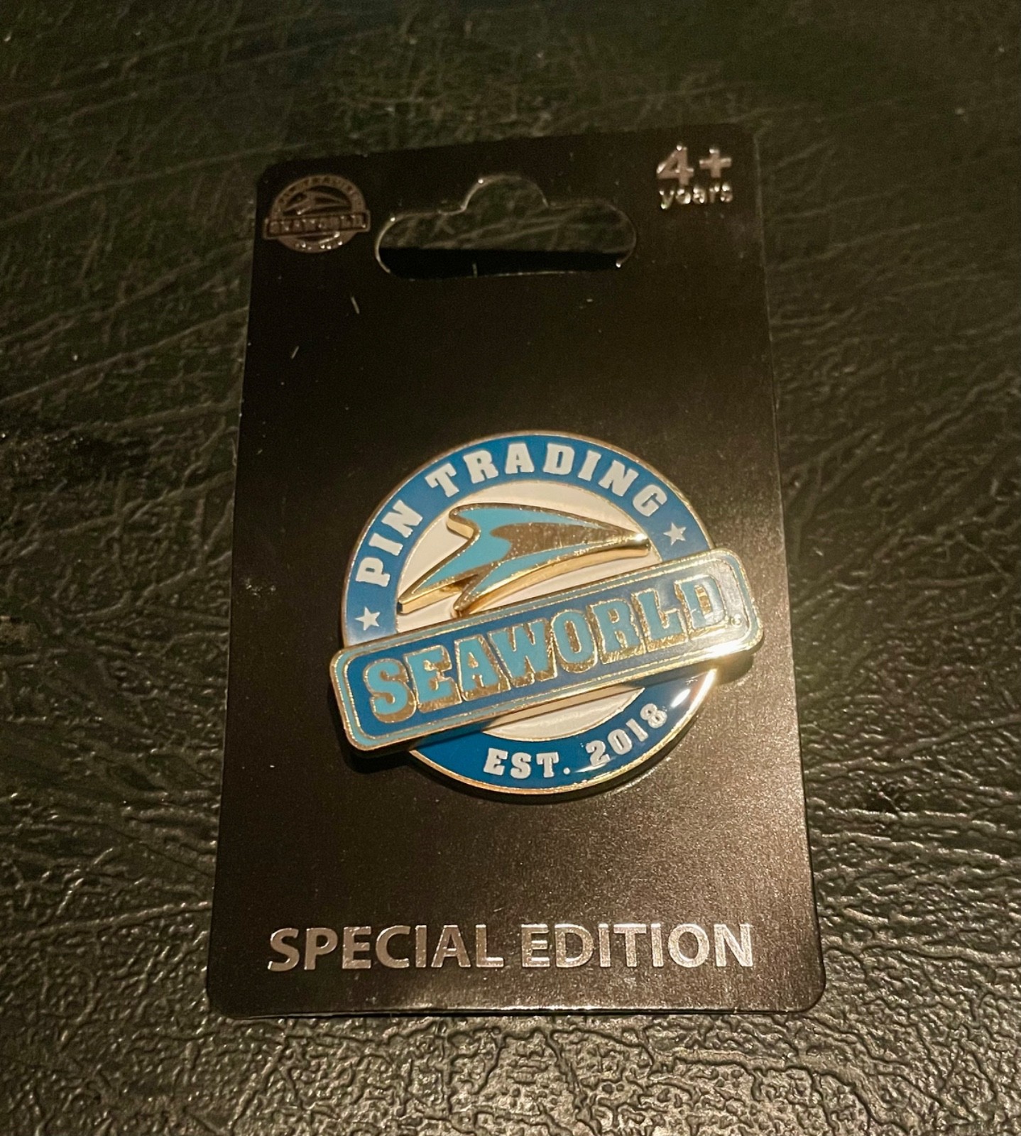 SeaWorld Pin Trading Special Edition 2018 Amusement Parks Theme Pin