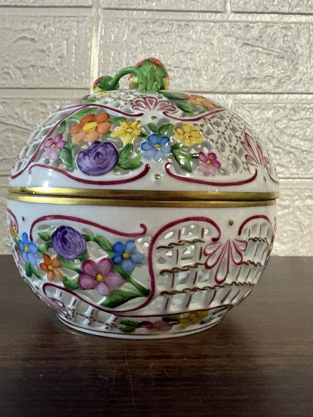 1930’s Genuine Antique Herend Porcelain Bonbonnier Reticulated Covered Bowl