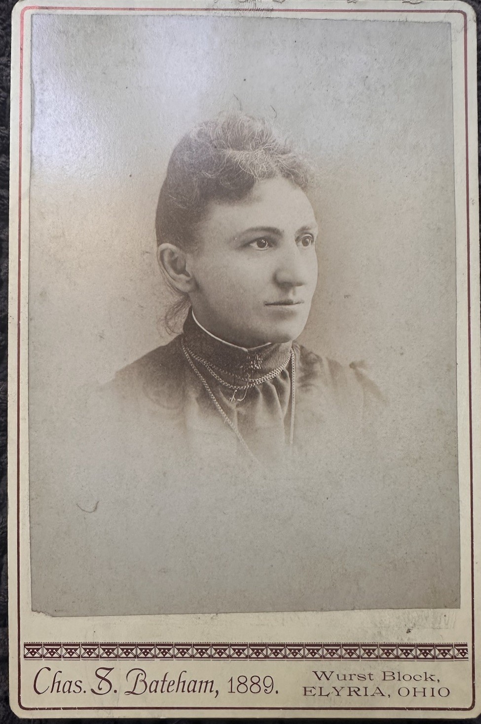 1889 Antique Cabinet Card Woman Portrait Chas S Bateham Elyria Ohio Photographer 1889 Antique Cabinet Card Woman Portrait Chas S Bateham Elyria Ohio Photographer
